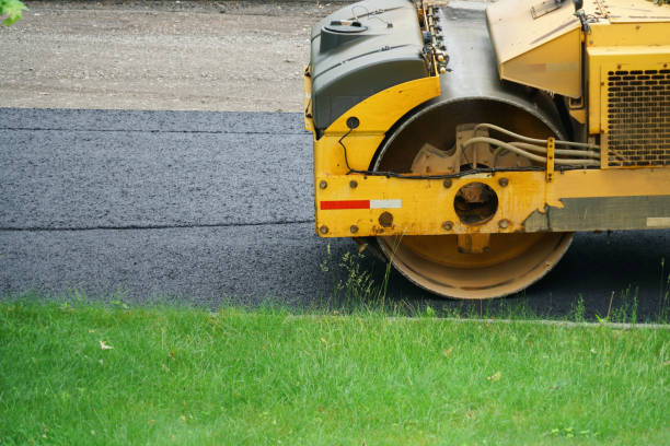 Best Driveway Grading and Leveling  in West Glendive, MT